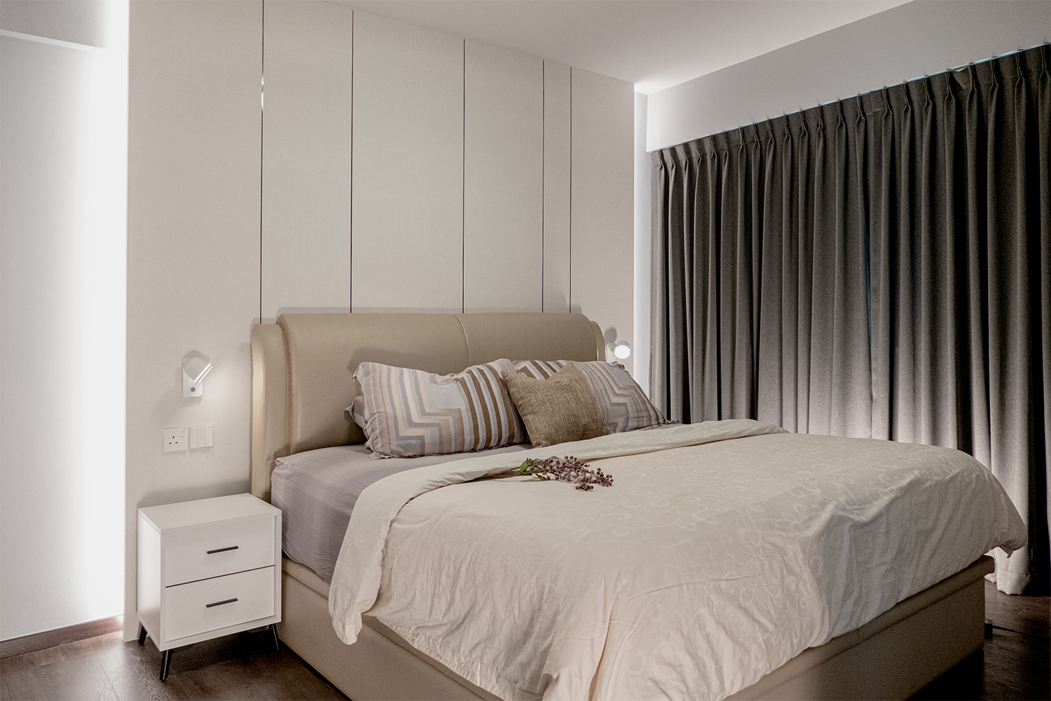 Sumang-Walk_master-bedroom