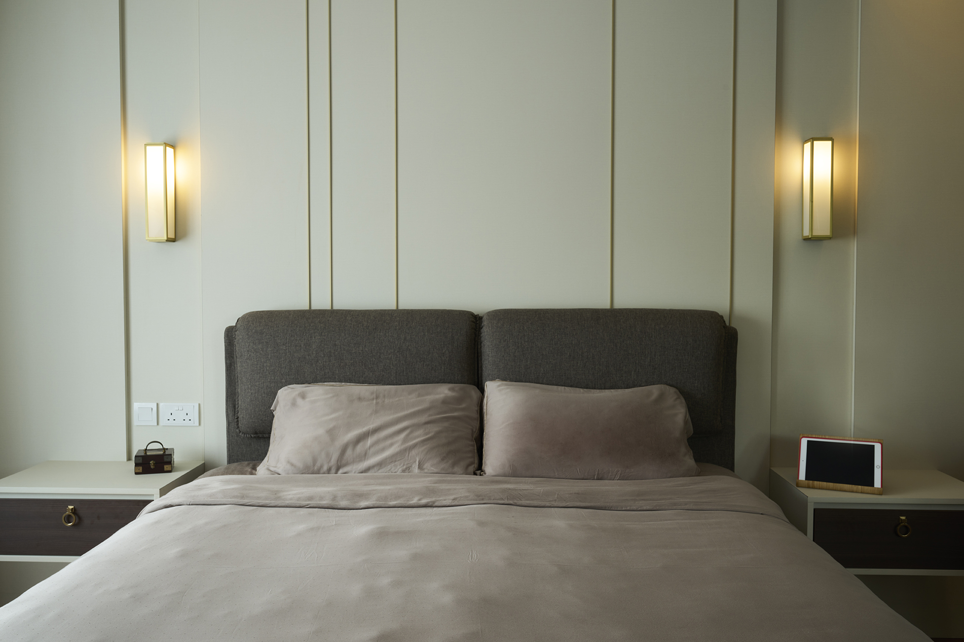 GREENLEAF_MASTER-BEDROOM2